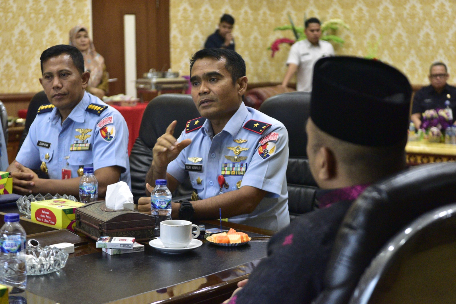 Danlanud RSn Marsma TNI Feri Silaturahmi dengan Pimpinan DPRD Riau