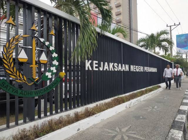 Tuntut Tinggi Bandar dan Pengedar, Komitmen Tegas Kejari Pekanbaru Perangi Narkoba