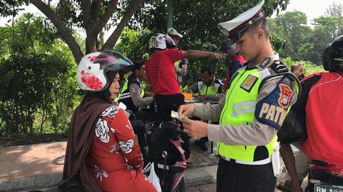 Hari Pertama Ops Zebra Muara Takus, Polisi di Riau Tindak 1.007 Pengendara