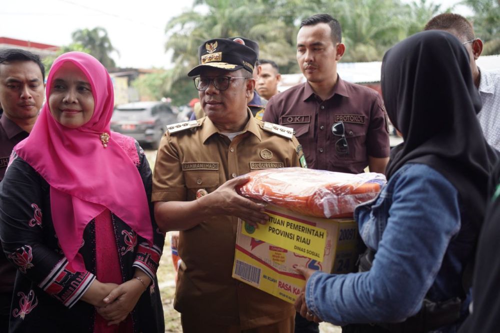 1.120 KK Terdampak Banjir di Kemuning, Pemprov Riau Salurkan Bantuan