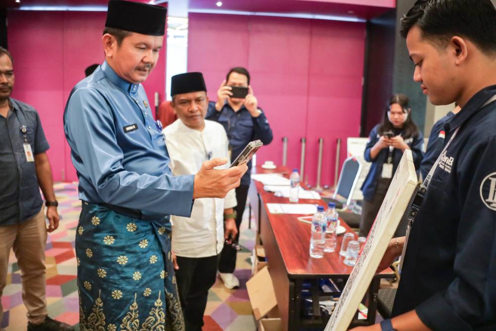 Hadiri Sosialisasi Digitalisasi Non Tunai, Sekda Indra: Cepat dan Aman