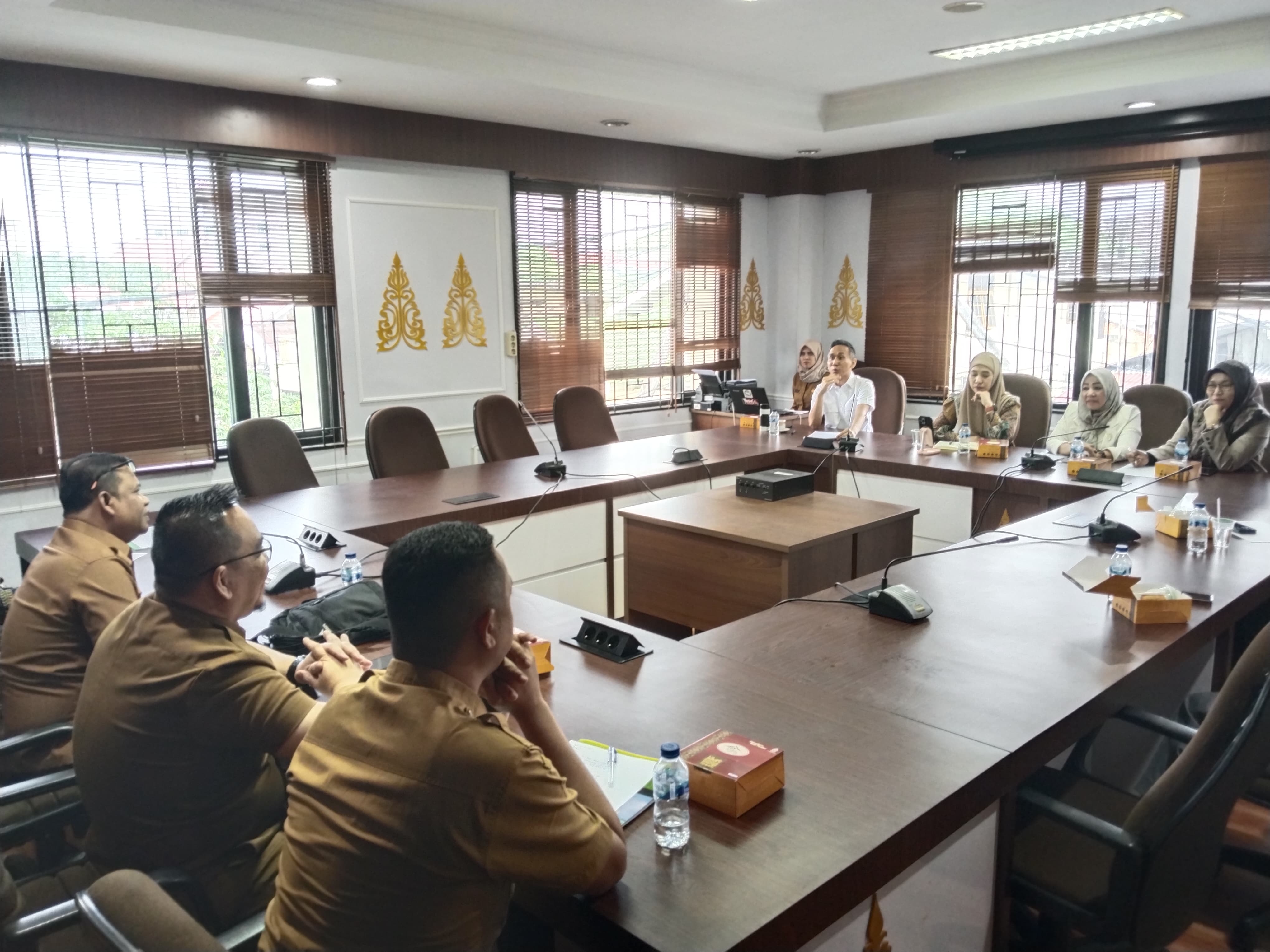 dr Arnaldo Tuding Kolaborasi Jahat Dalam Pemberhentian Direktus RSD Madani