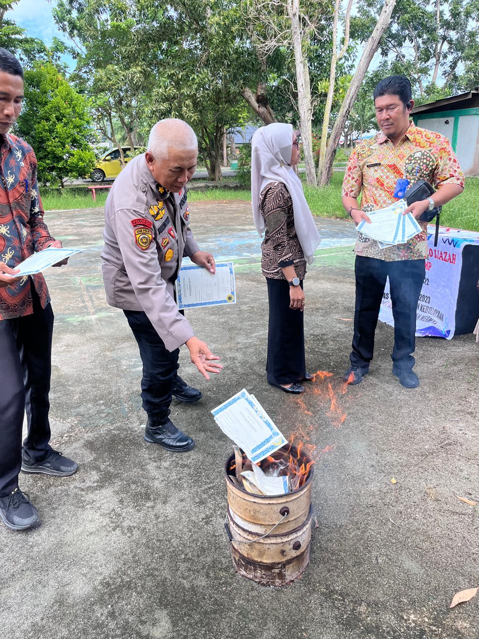 214 Blanko Ijazah SMP Dimusnahkan Disdikbud Meranti