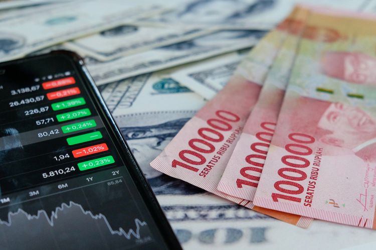 Nilai Tukar Rupiah Turun Pagi Ini ke Level Rp15.840