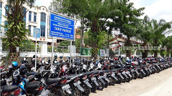 Ingat! Tak Ada Kenaikan Tarif Parkir di Pekanbaru