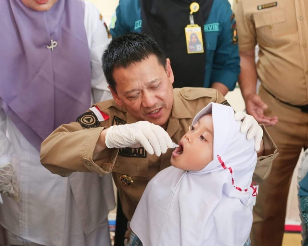 Hadiri PIN Polisi Desa Sipungguk, Pj Hambali: Langkah Preventif Cegah Kelumpuhan Pada Anak