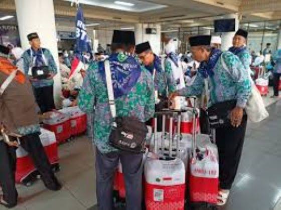 11 Kloter Jamaah Calon Haji Riau Sudah Diberangkatkan