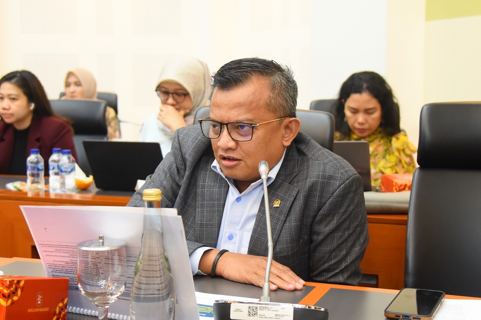 Legislator: Berantas Judi Online dan Pinjol Ilegal Harus secara Holistik