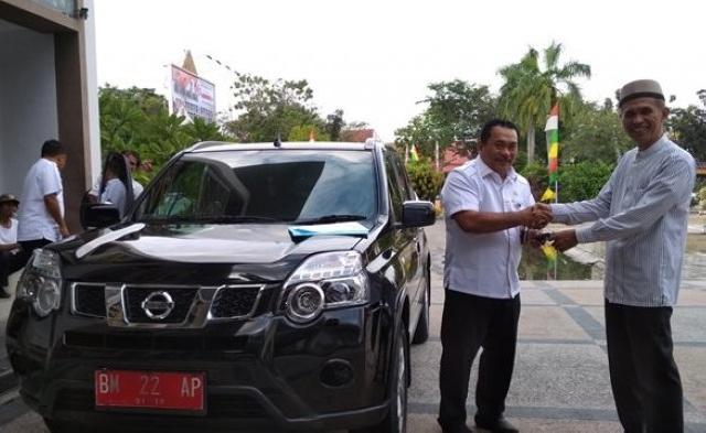 Disurati Sejak 1 Agustus, Baru Dua Anggota DPRD yang Kembalikan Mobil Dinas