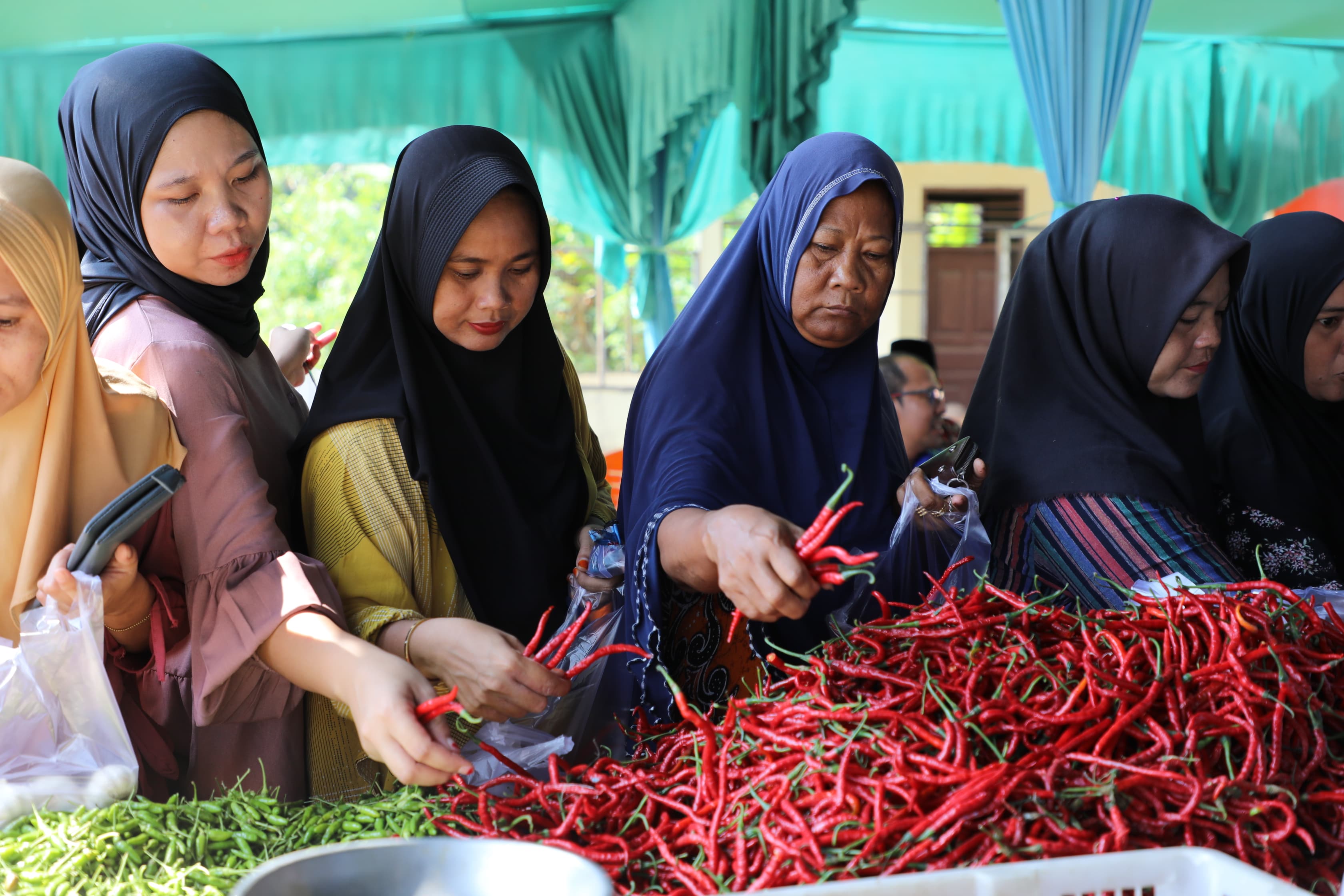 Pemkab Siak Gelar Pasar Murah di Kampung Kerinci Kiri