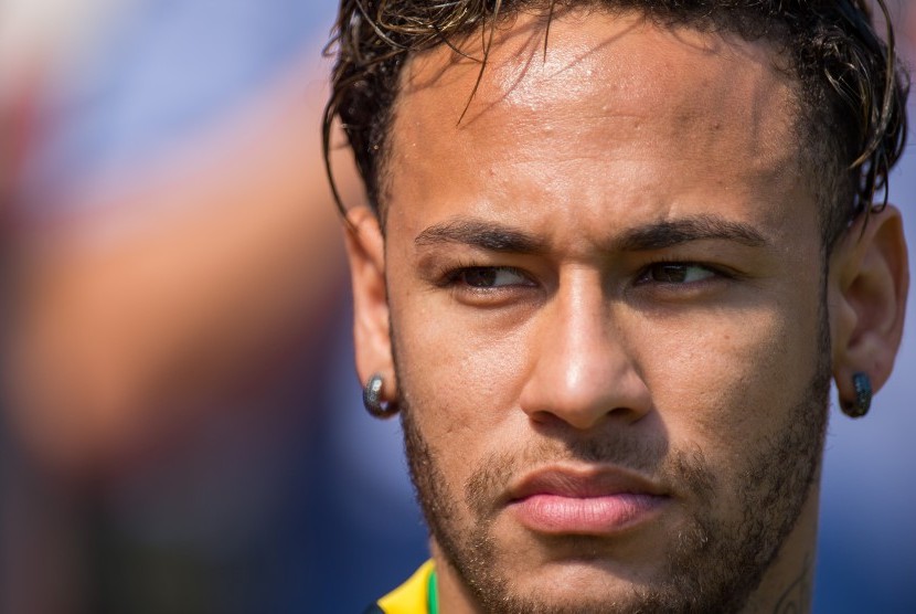 Setelah Dituduh Berbuat Asusila di Paris, Tayangan Iklan Neymar Ditangguhkan