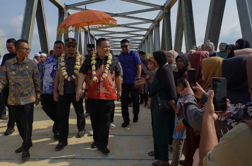 Jembatan Desa Rantau Kasih Diresmikan