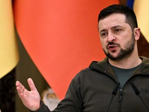 Zelensky Pecat Kepala Gabungan Ukraina