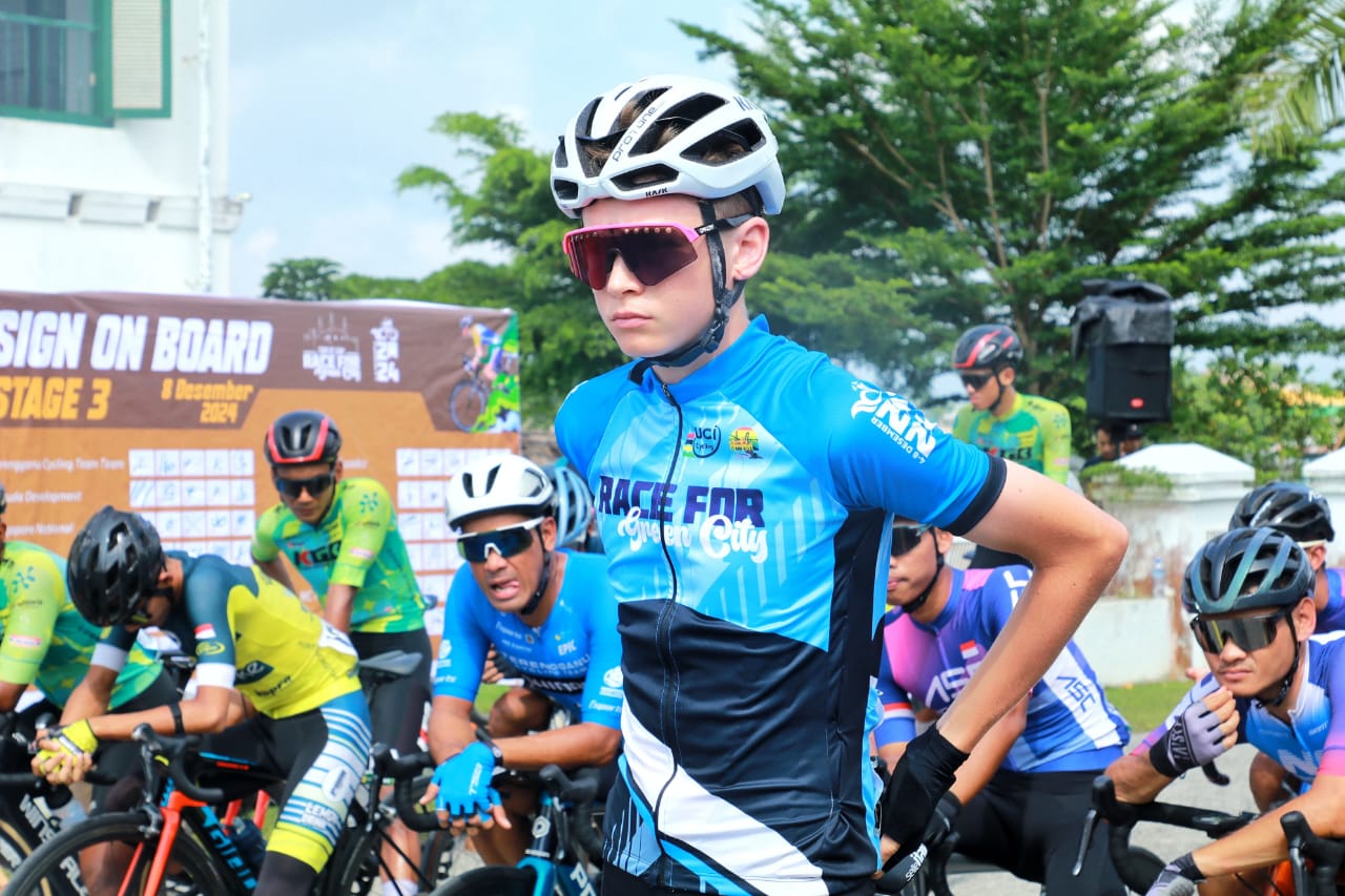 Etape III City Race Tour De Siak Dilepas Wabup Husni