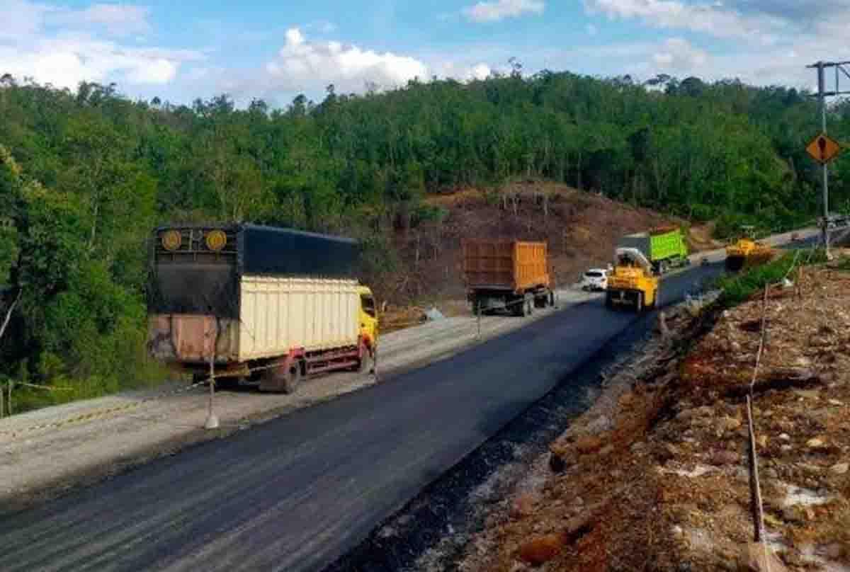 Ruas Jalan Tanjung Alai KM 106 Sudah Buka Dua Arah