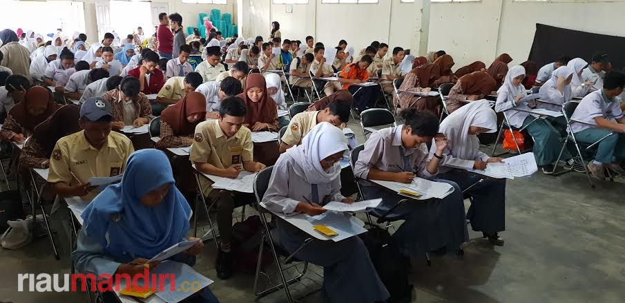 Ratusan Siswa SMA/SMK Ikuti Try Out SBMTPN