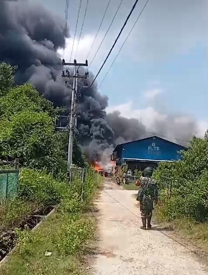 Mesin PLTD PLN Sub Rayon Desa Lemang Terbakar