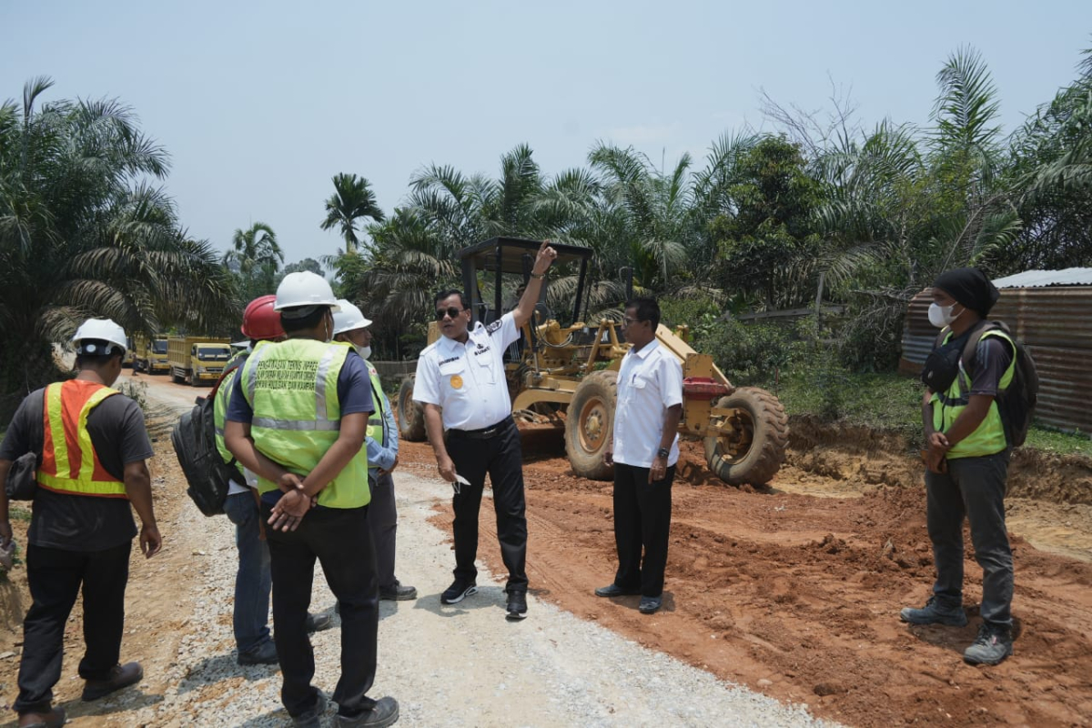 Pertengahan September 2024, Jalan Desa Sako-Sungai Langsat Akan Diaspal