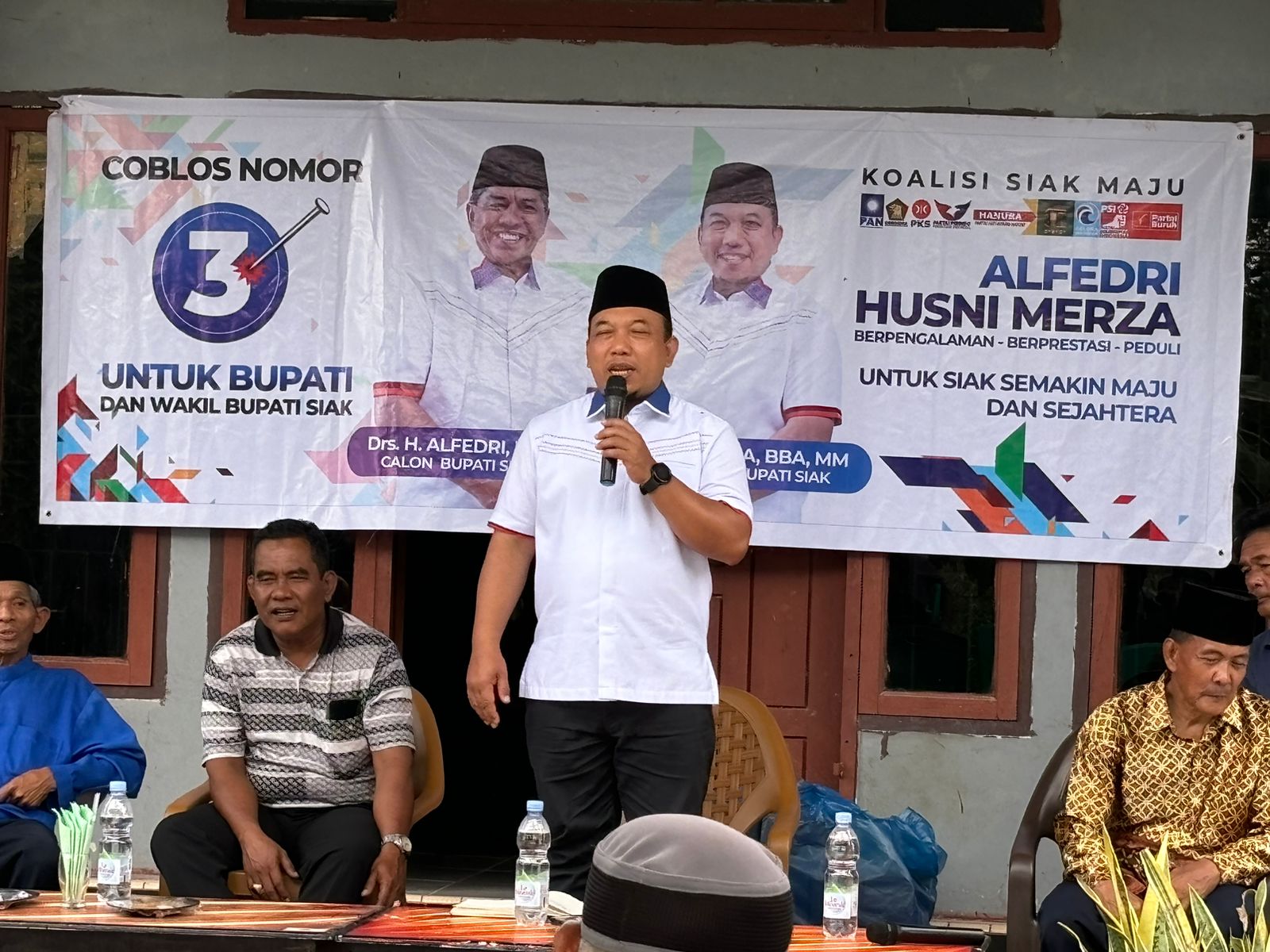 Bercampur Gambut, Alfedri-Husni Komit Wujudkan Instalasi Air Bersih di Koto Ringin