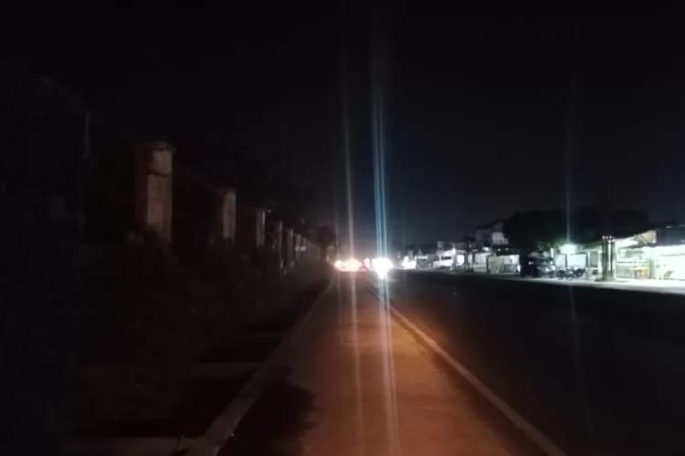 Puluhan Ribu Lampu Jalan di Pekanbaru Overlimit