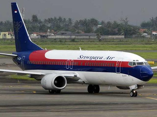 Keluarga Penumpang Sriwijaya Air Datangi Bandara Pontianak