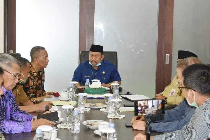 Bupati Kampar dan Tim Program Pascasarjana UIR Bahas Kerja Sama Bidang Catur Dharma