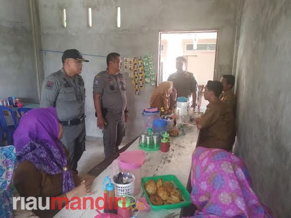 Sembilan ASN dan Puluhan Pelajar di Inhu Terjaring Razia Satpol PP