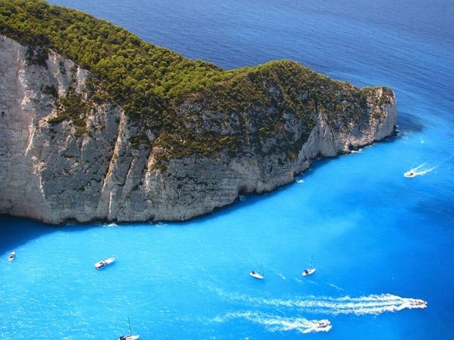 Keindahan Tersembunyi Dari Pulau Zakynthos