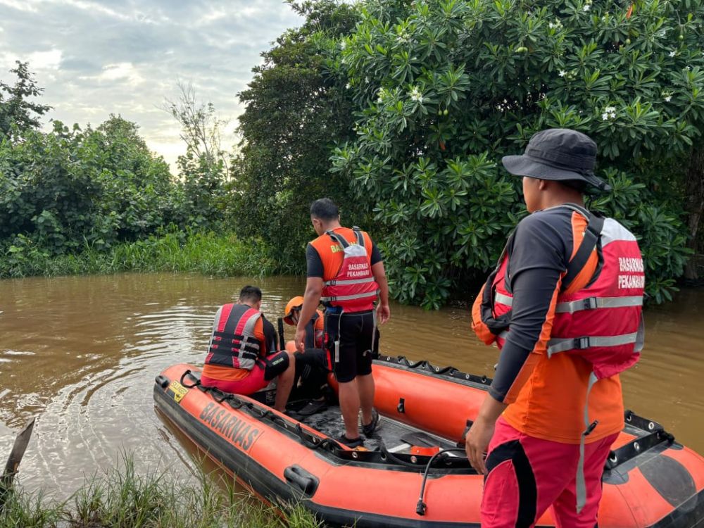 Tim SAR Gabungan Cari Anak 1,5 Tahun Hilang di Sungai Ara Pelalawan