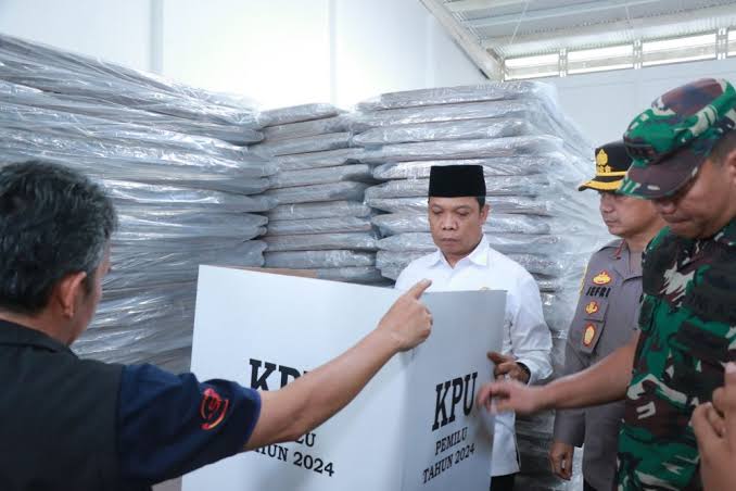 Pemko Pekanbaru Turut Serta Kawal Pengiriman Logistik Pemilu ke TPS