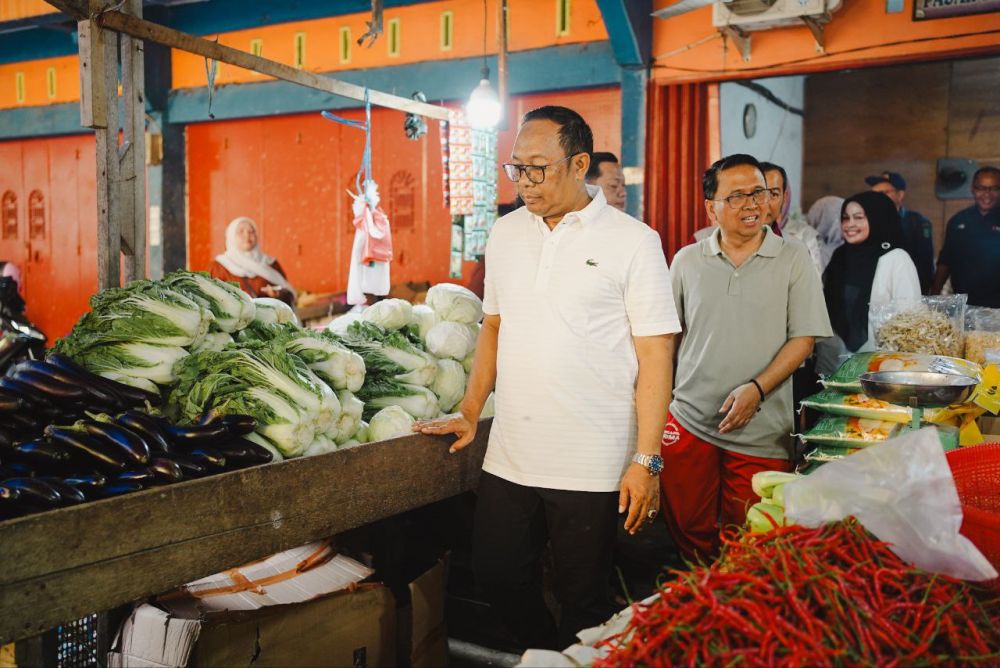 Harga Bahan Pokok di Pasar Terubuk Bengkalis Masih Stabil