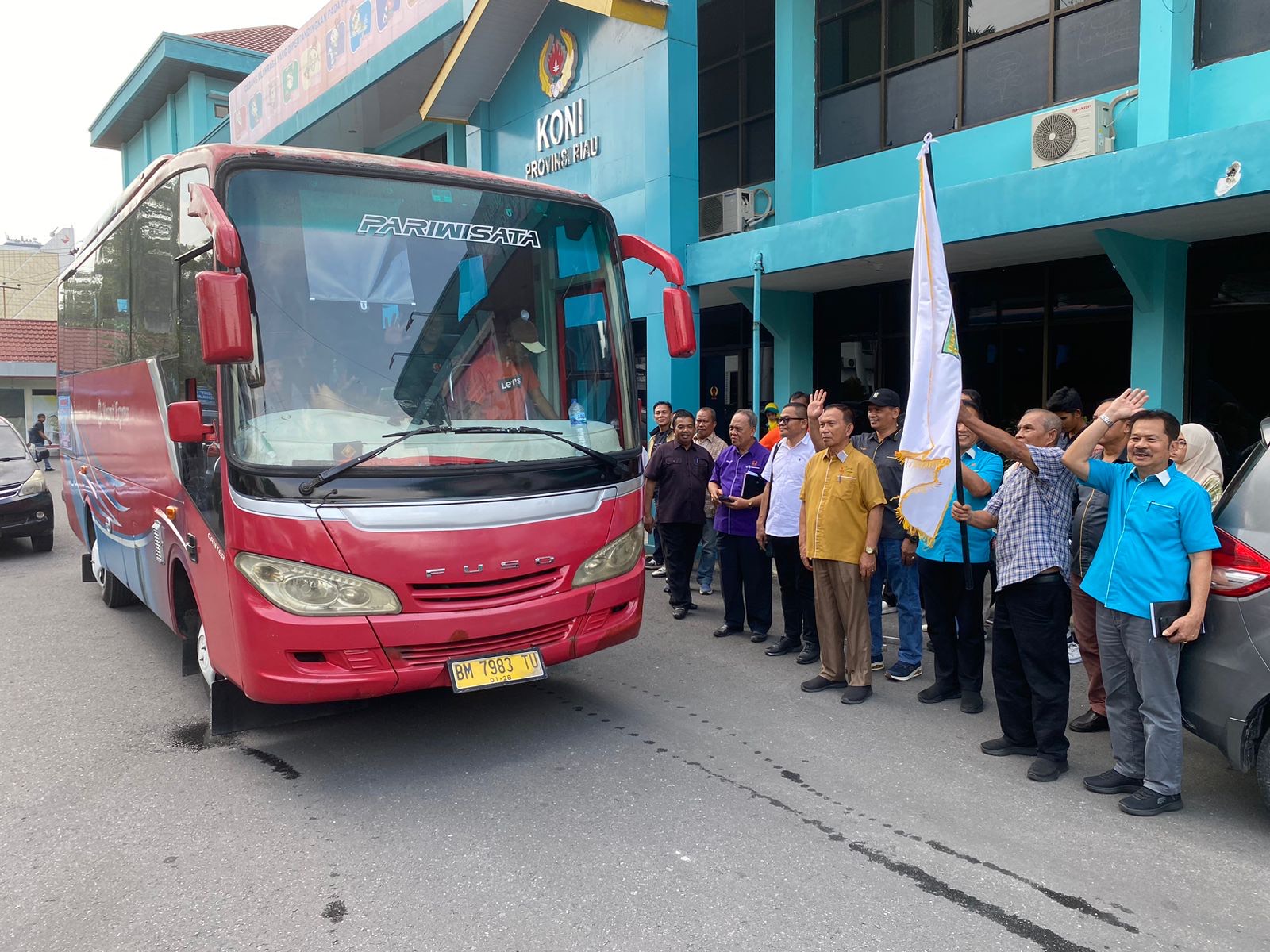 Bertolak ek Aceh Lebih Awal, Kontingen Dayung PON Riau Targetkan 3 Medali Emas