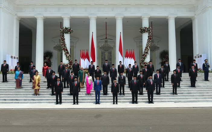 Jokowi Reshuflle Kabinet Hari Ini