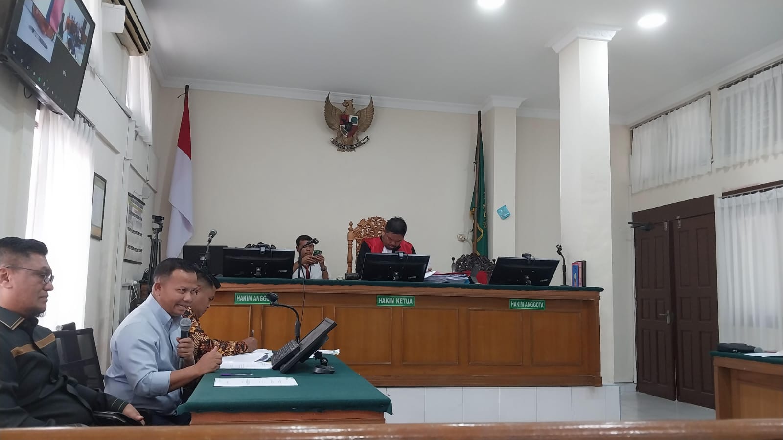 Mantan Kadiskes Kampar Zulhendra Ajukan Praperadilan