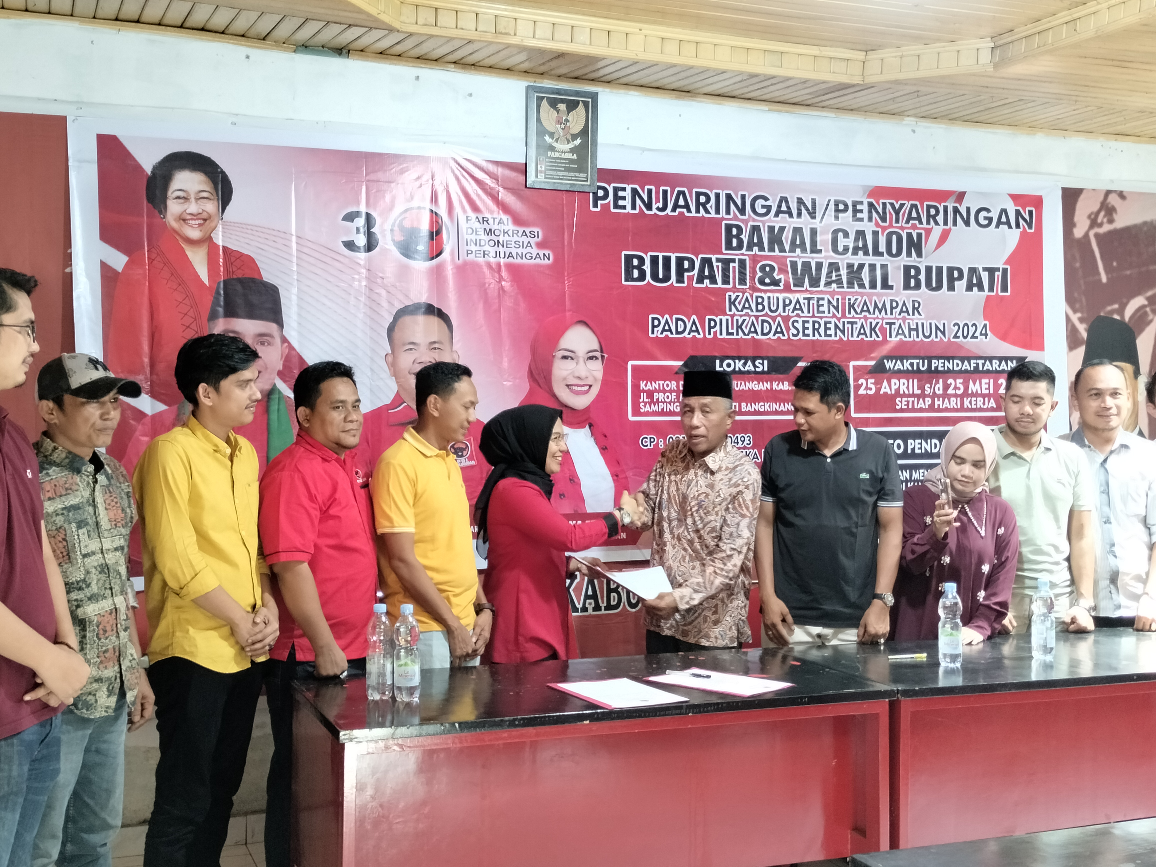 Sejumlah Tokoh Ambil Formulir Penjaringan di PDI-P Kampar