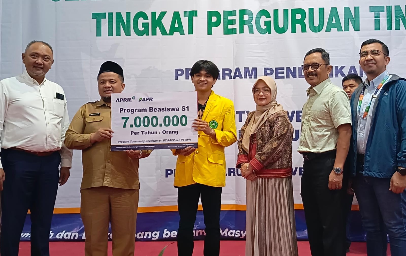 Beasiswa RAPP Membangun Harapan dan Pendidikan bagi Generasi Muda Riau