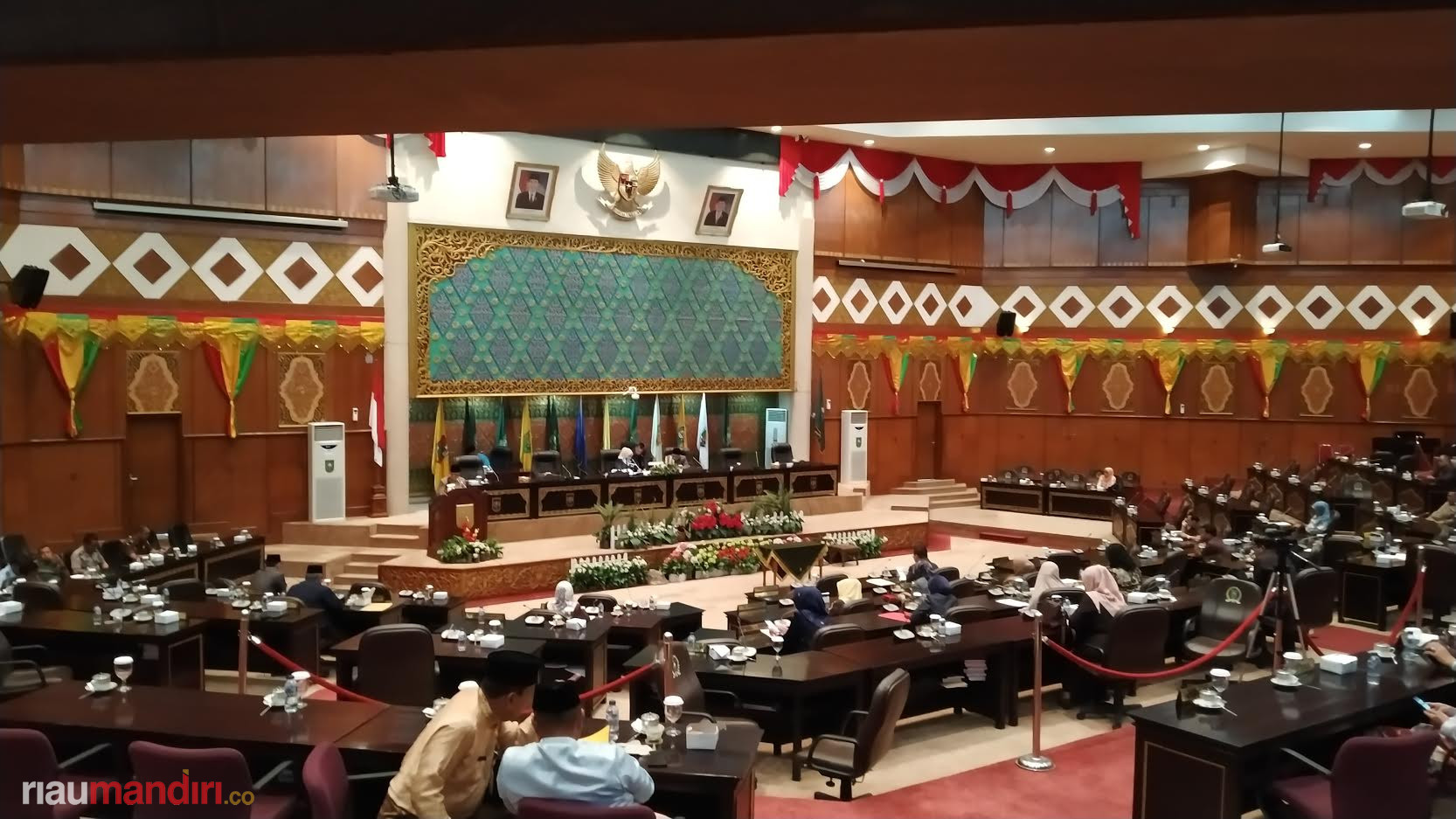 RPJMD Riau Disahkan, Berikut Sejumlah Persoalan yang Disoroti Pansus