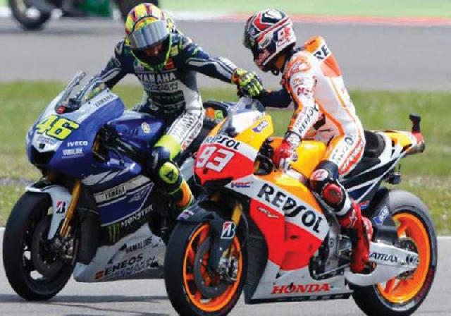 Rossi Takkan Balas Marquez