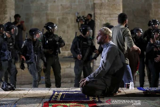 Israel Kembali Serang Umat Islam di Masjid Al-Aqsa, MUI Keluarkan Tiga Rekomendasi