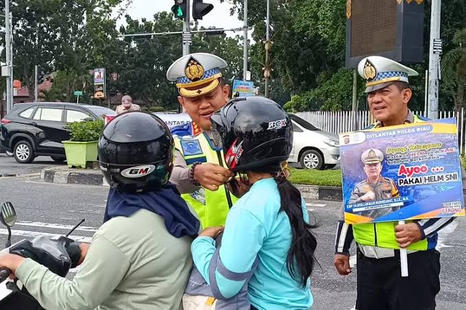 Ditlantas Polda Riau Taja Lomba Desain Helm Merdeka Berhadiah Motor Listrik, Berikut Syaratnya