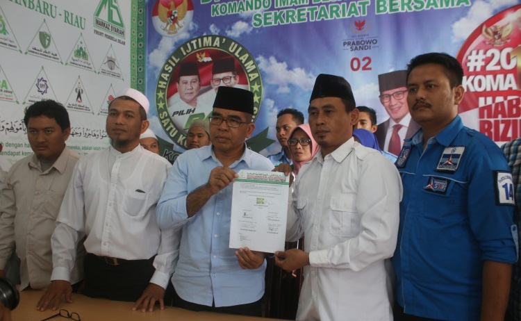 Caleg DPRD Riau dari Demokrat Dapat Dukungan dari FPI Pekanbaru