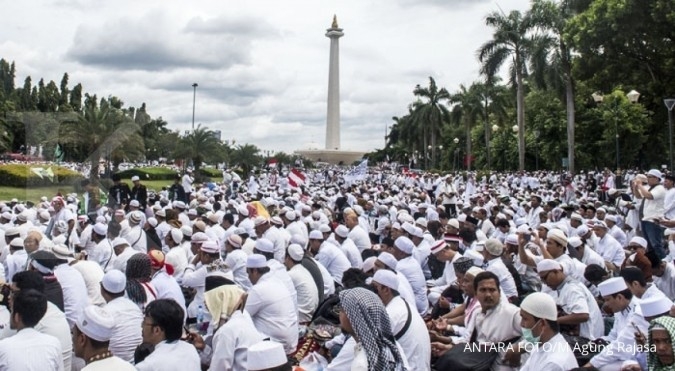 Habib Rizieq Minta Umat Islam Putihkan Monas di Malam Munajat 212