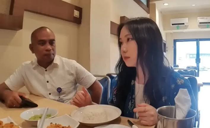 Buntut Video Ajak YouTuber Korsel Ke Hotel, Om Albert Lapor Polisi