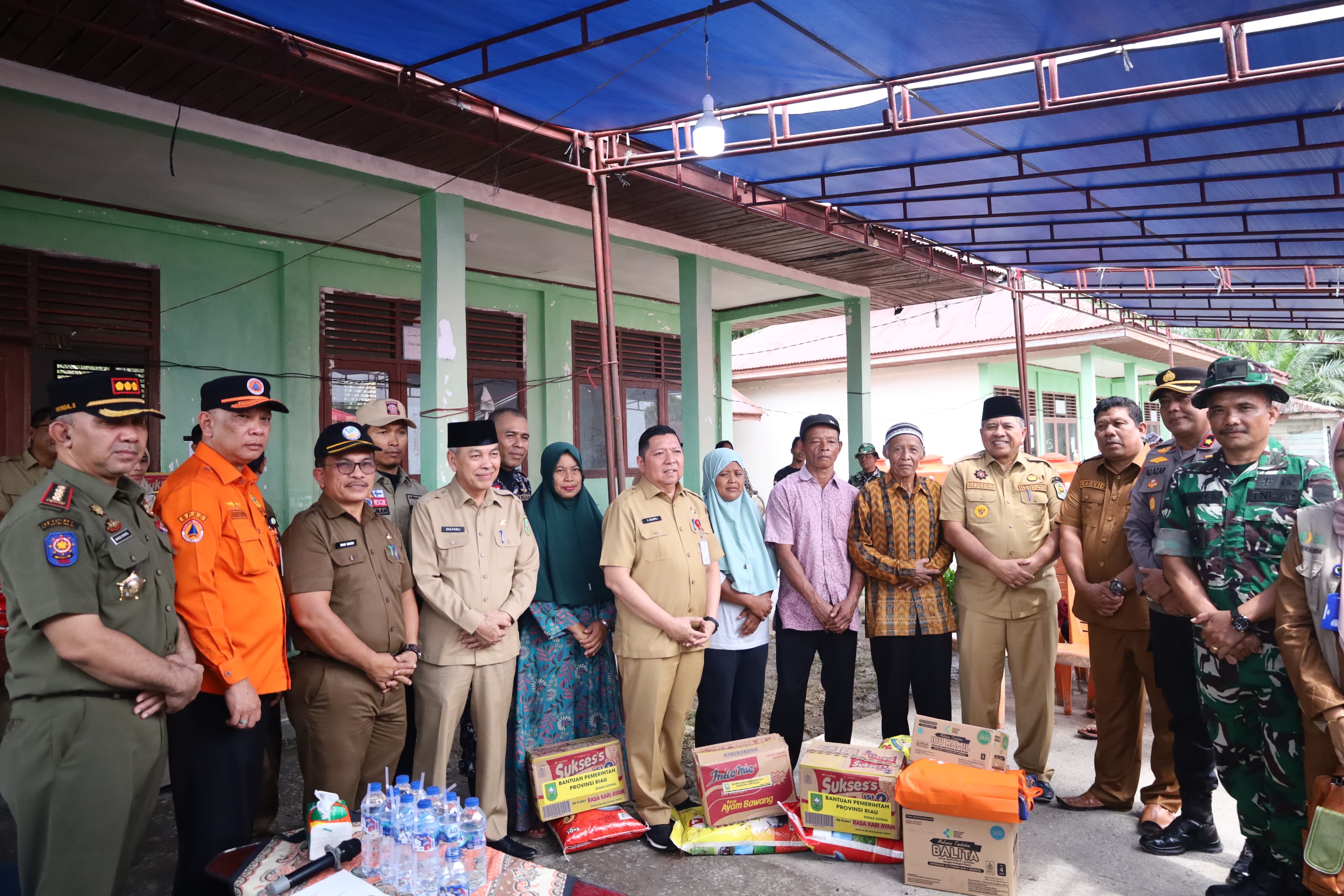 Korban Banjir di Benteng Hilir Terima Bantuan dari Pemprov Riau