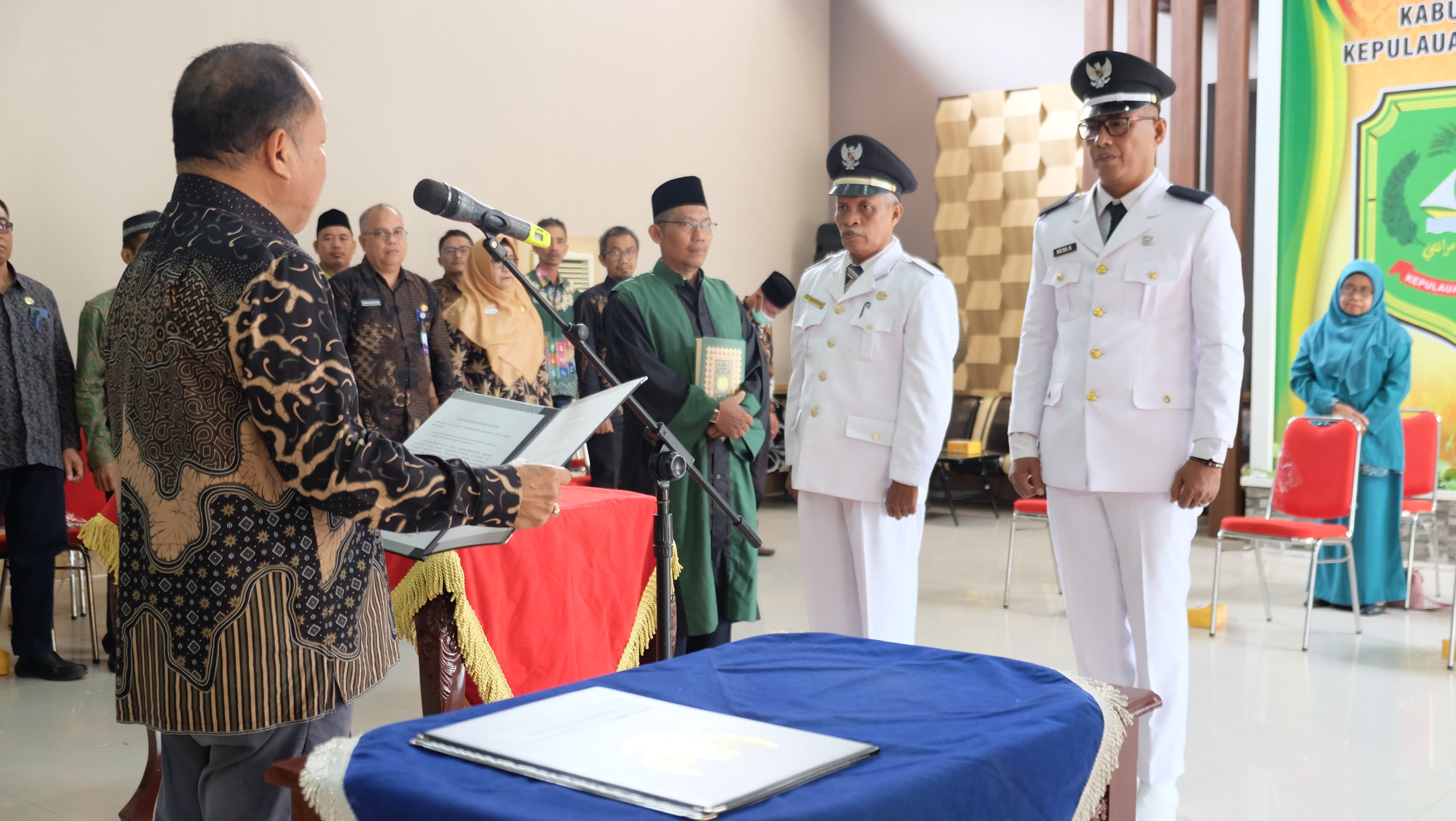 Pj Kades Mengkopot dan Baran Melintang Dilantik