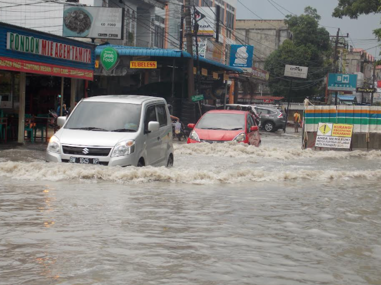 Soal Seringnya Pekanbaru Banjir, Sekda: Sekarang Lebih Cepat Surut