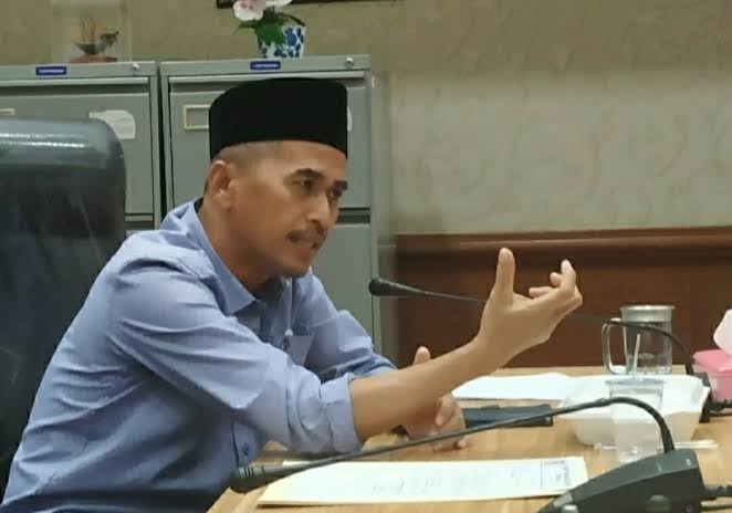 Pengamat Dr Mardianto Manan: Pj Wako Roni Naikkan Bendera Putih