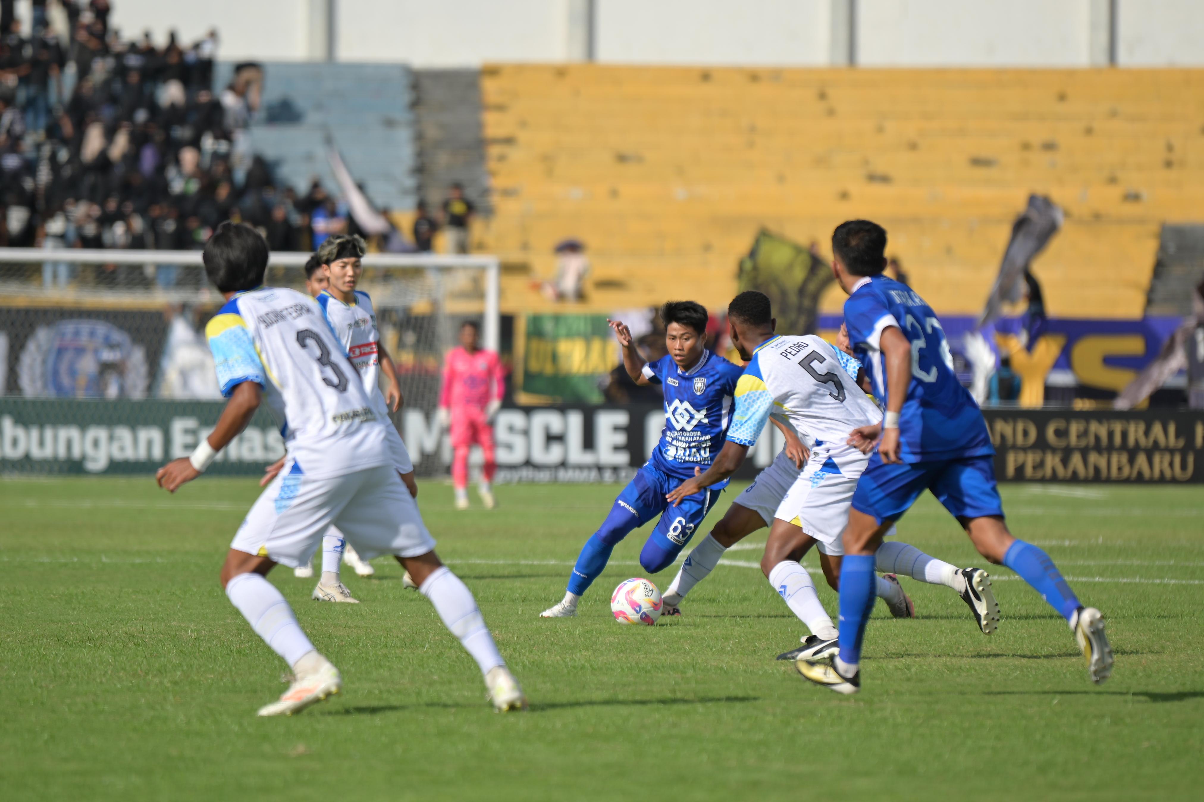 Jamu Persikota Tengerang, PSPS Poin Penuh Lewat Gol Tunggal Asir