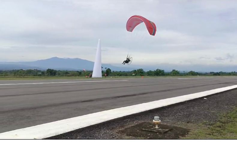 Paramotor Riau Sumbang Perak, Riau Masih Bertengger di Klasemen Sementar PON XXI Aceh-Sumut