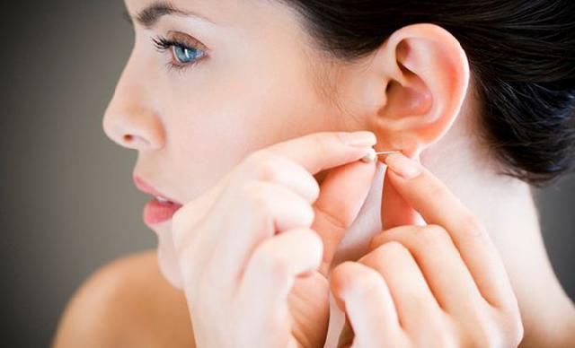 4 Tips Tampil Cantik Dengan Anting Murah Tanpa Harus Melukai Telinga